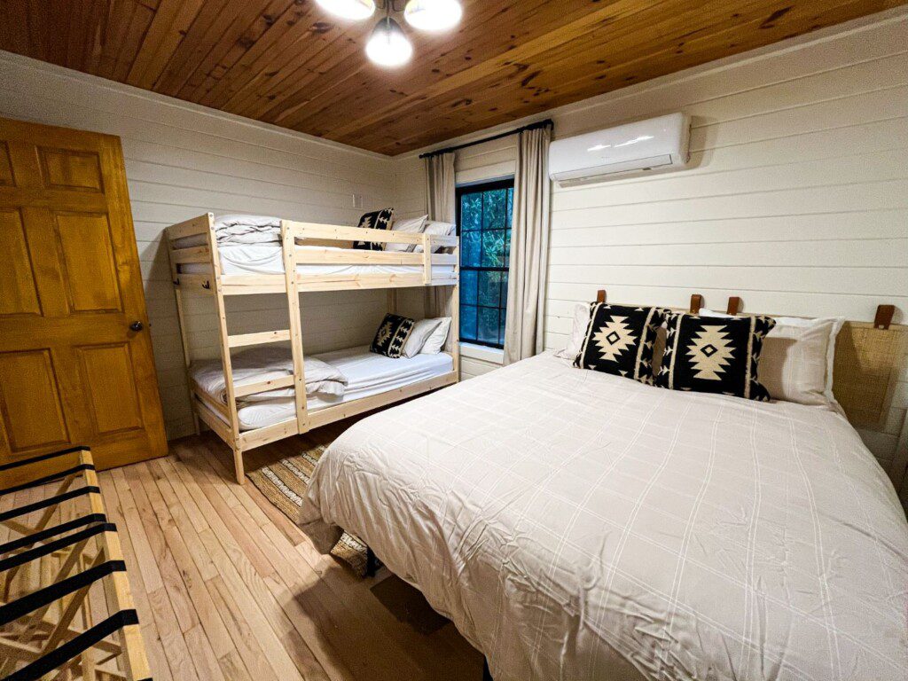 Mountain Dream Cabin 2 14